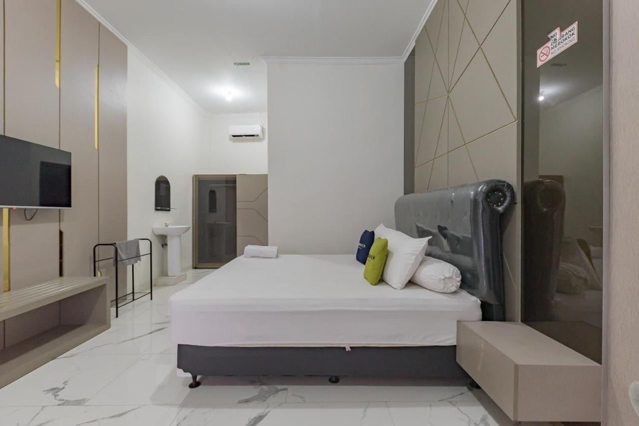 Urbanview Hotel Khayrizsan Tasikmalaya By Reddoorz Εξωτερικό φωτογραφία